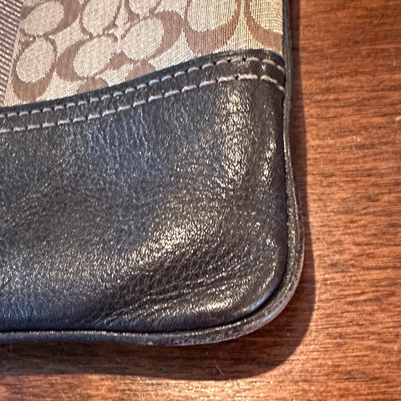 Coach Brown Crossbody Bag - Picture 4 of 6